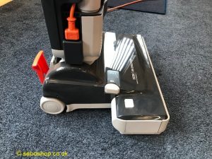 Retirement home vacuum cleaner