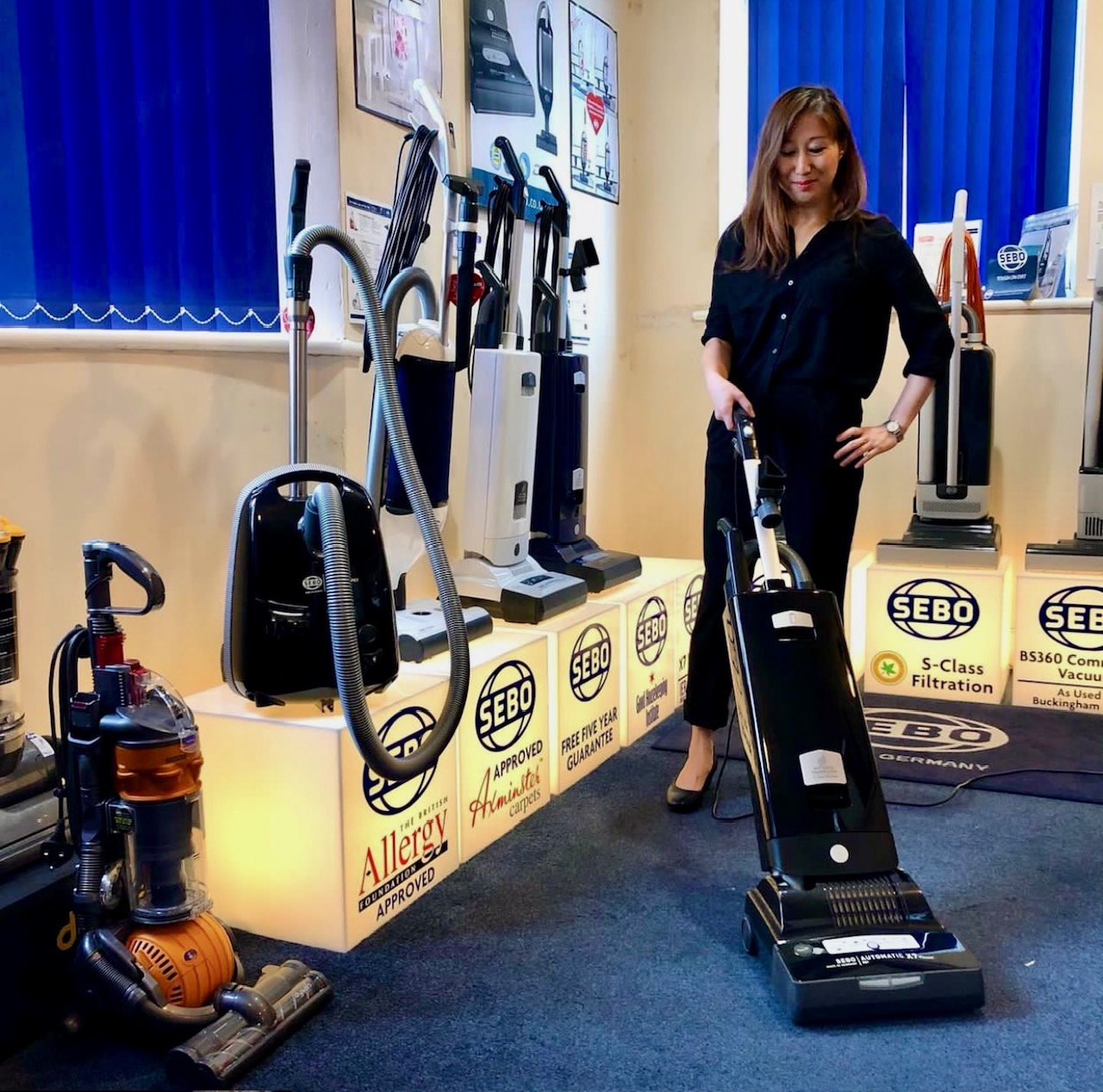 Best Vacuum Cleaner for Pet Allergies: Sebo X7 Pet Boost