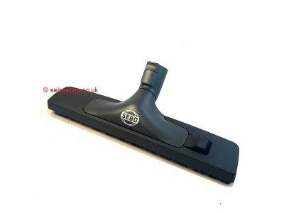 Hard Floor Head with Integrated Upholstery Tool